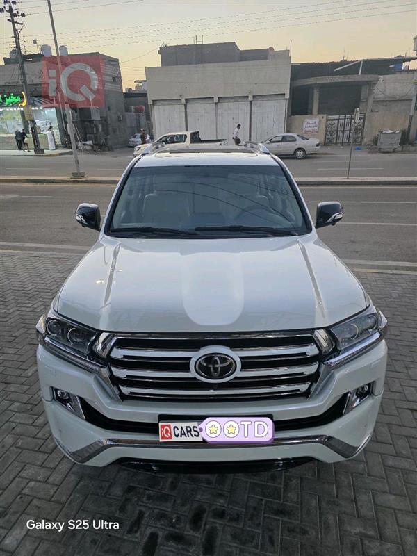 تويوتا لاندكروزر 2017 للبيع في العراق - البصرة